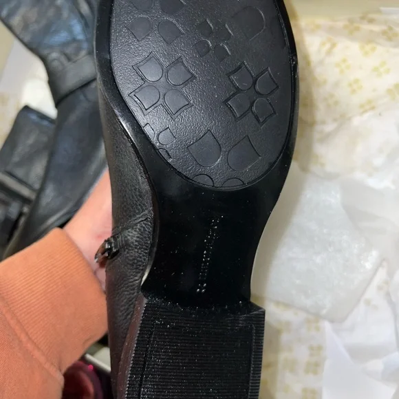 NWT Black Leather Riding Boots - Picture 4 of 5